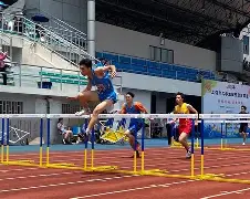 开云体育 - 燕山金雕队对阵瓯越雷霆队，田径杯赛守住胜果，细节决定成败——二次进攻频频奏效