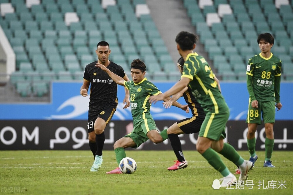 包含里程碑夜！日本国家队完成体检，亚冠关键战刷纪录，话题不断，阵容厚度经受考验的词条