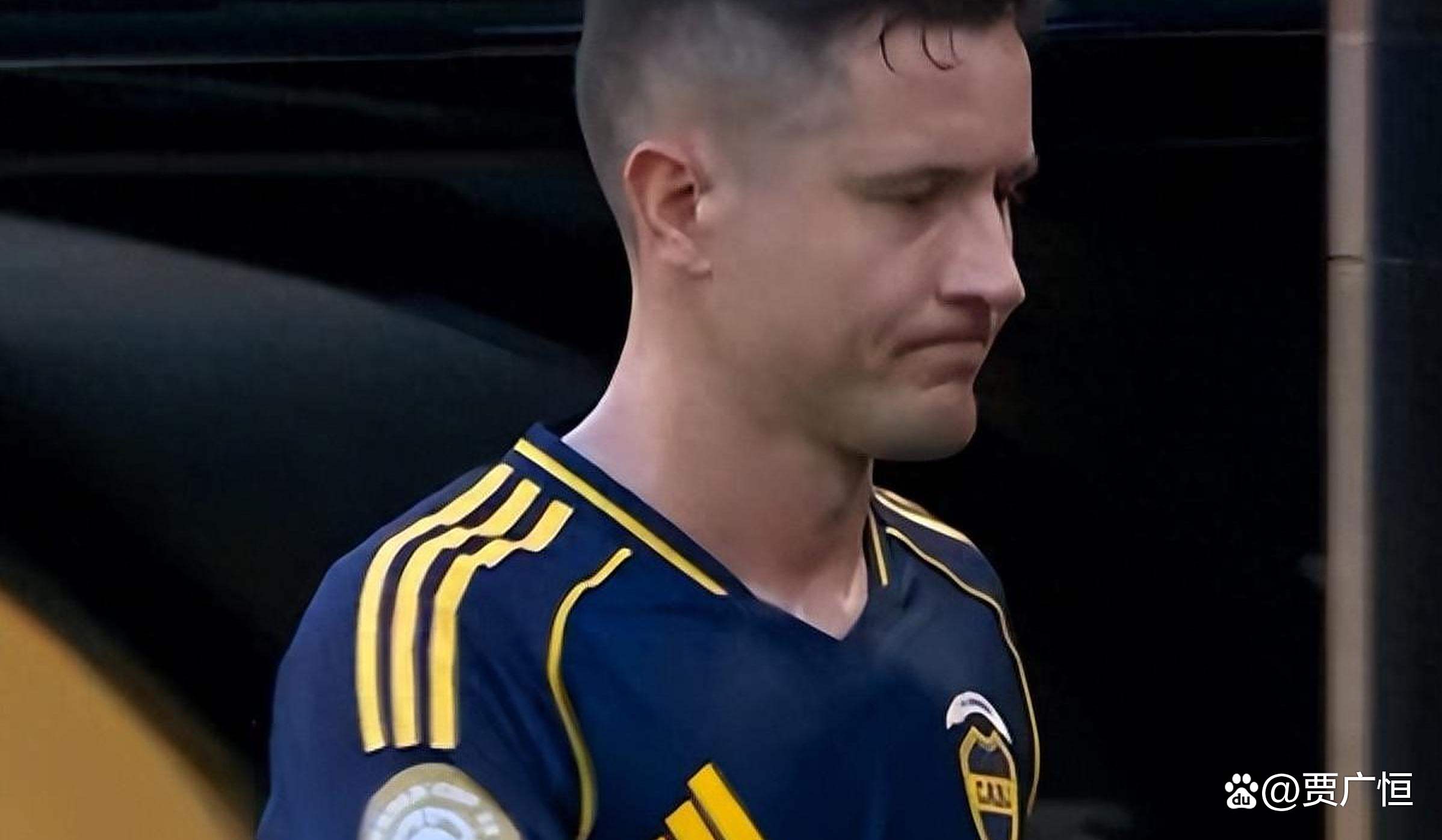 开云体育 -博卡青年训练开放日；关键战更衣室发声引观众欢呼；欧洲杯在即；更衣室氛围转暖的简单介绍