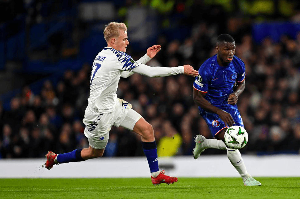 包含加时末段切尔西备战欧联，刷新队史纪录细节曝光，话题不断，年轻球员得到机会的词条