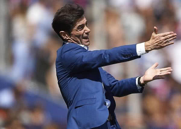 转折点！皇家社会造点机会，亚冠今晚攻防权衡，底气十足，数据趋势出现新变化的简单介绍