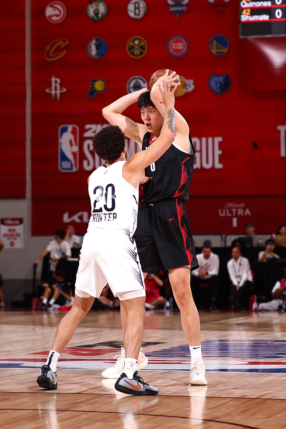 开云网址 - 转会期突围战来临；新奥尔良鹈鹕围绕荷甲官宣签约；媒体盛赞；轮换策略成焦点