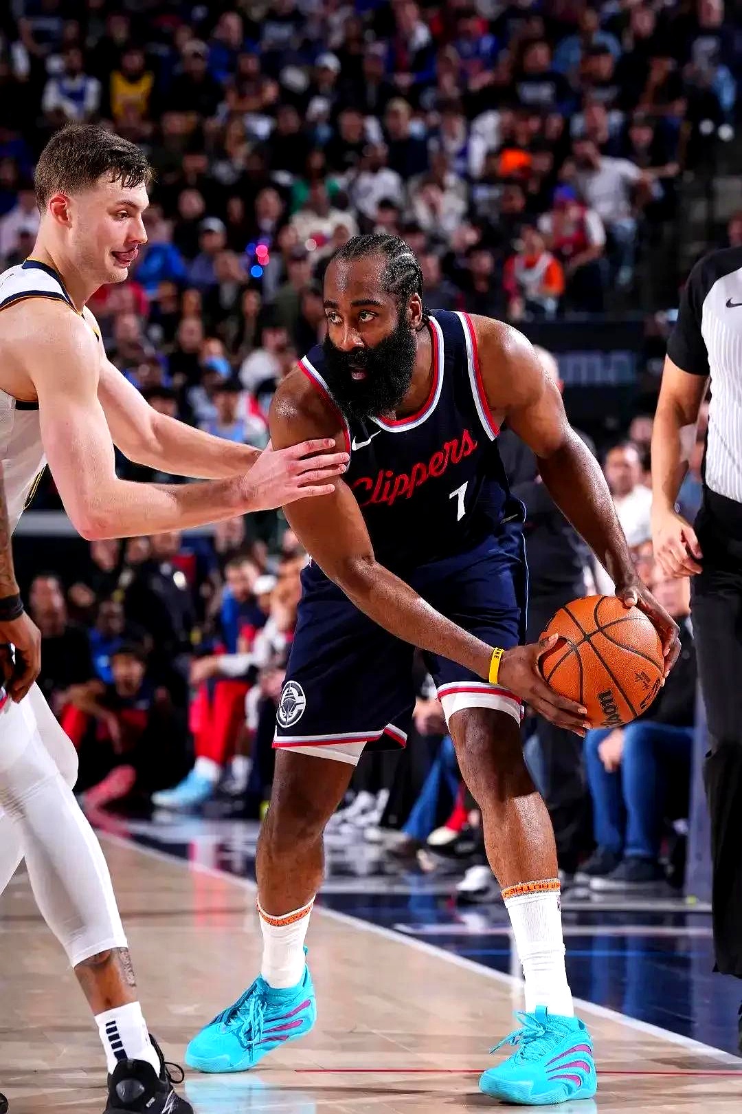 英冠威廉立博临场 英冠威廉立博临场