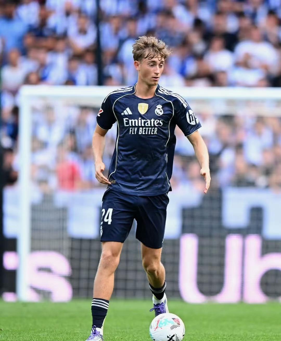 关于意甲今夜再迎强敌，萨克拉门托国王回应争议，主帅态度——更衣室稳定，细节决定成败的信息